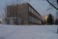 1280px-ZŠ_Jahodová_bývalá_družina_01