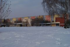 1280px-ZŠ_Jahodová_od_jihozápadu